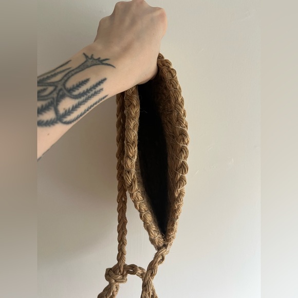 Handwoven “Moon” bag - Picture 15 of 16